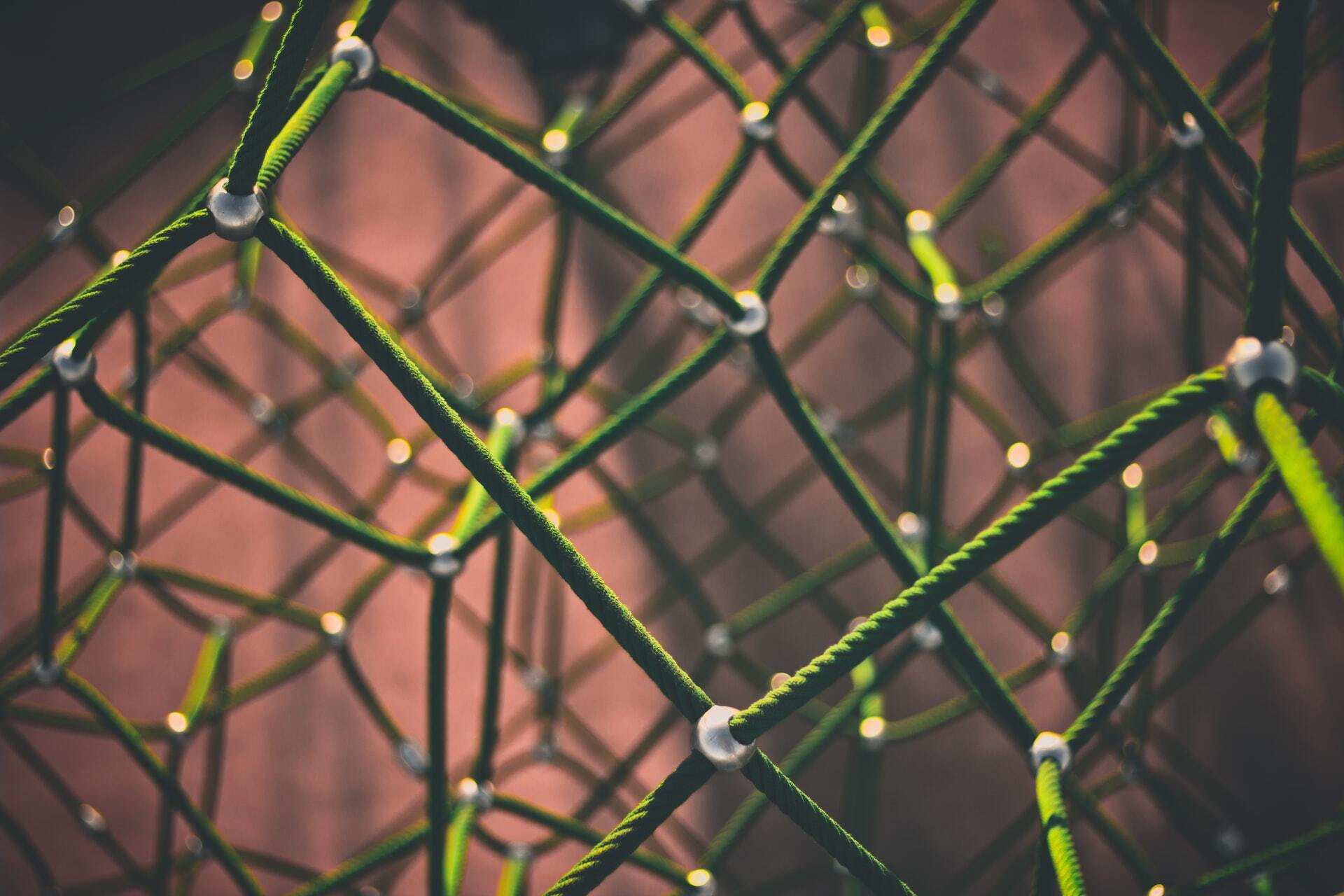 Rope mesh representing network nodes in a blockchain network.