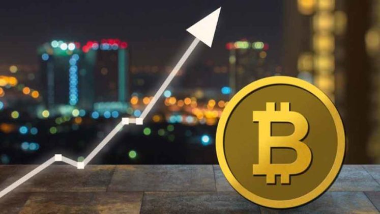 Bitcoin-physical-coin-with-sky-line-city-in-the-background-and-white-stock-arrow-facing-upwards-1024-576 Bitcoin physical coin with sky line city in the background and white stock arrow facing upwards
