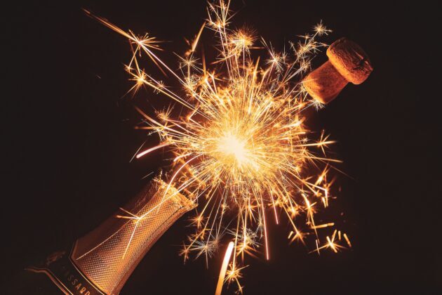 new-year-champagne new-year-champagne